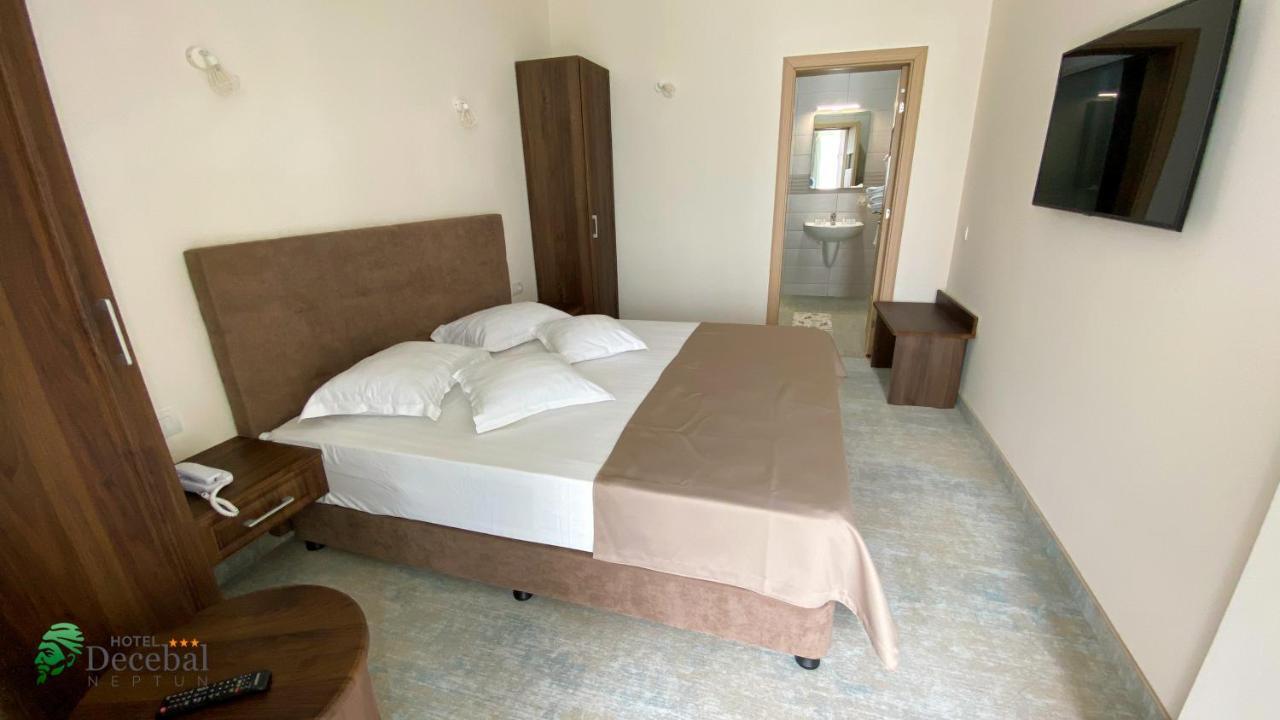 Hotel Decebal Neptun Bagian luar foto