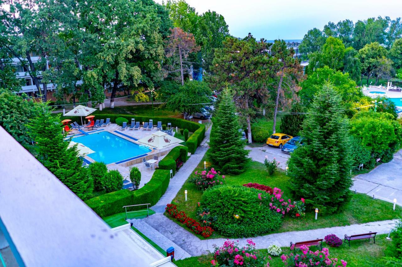 Hotel Decebal Neptun Bagian luar foto