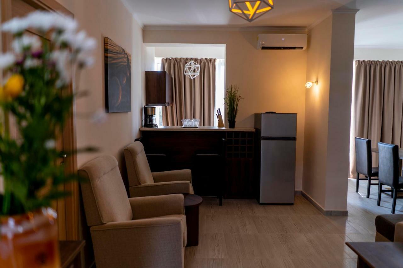 Hotel Decebal Neptun Bagian luar foto