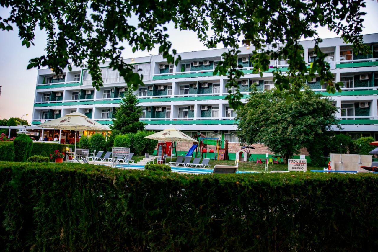 Hotel Decebal Neptun Bagian luar foto